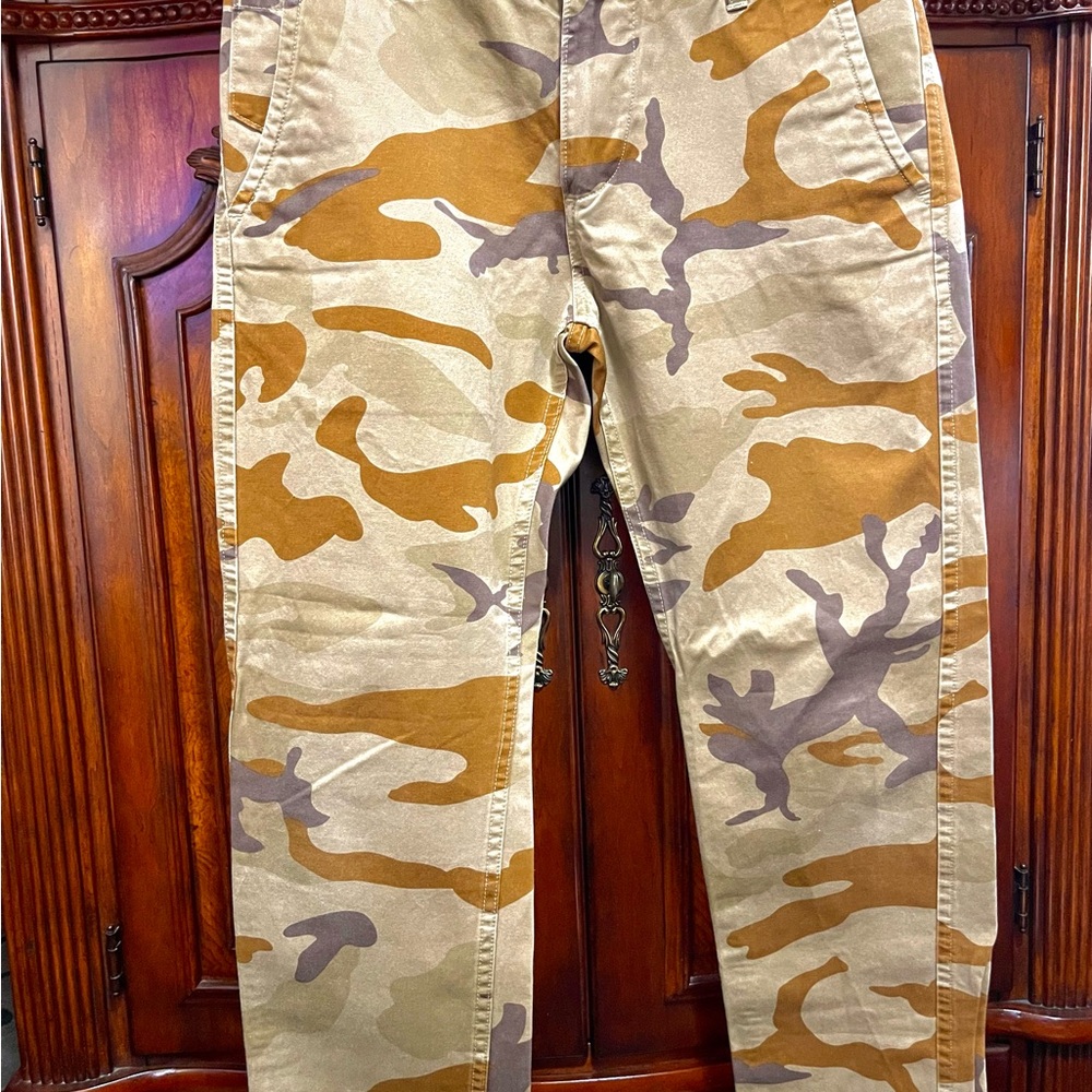 Dockers Men's Tan and Brown Cargo Pants